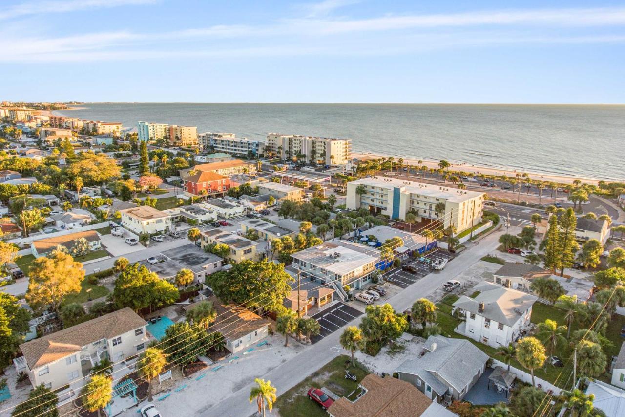 Well-Appointed Madeira Beach Condo With Patio! St. Pete Beach Buitenkant foto